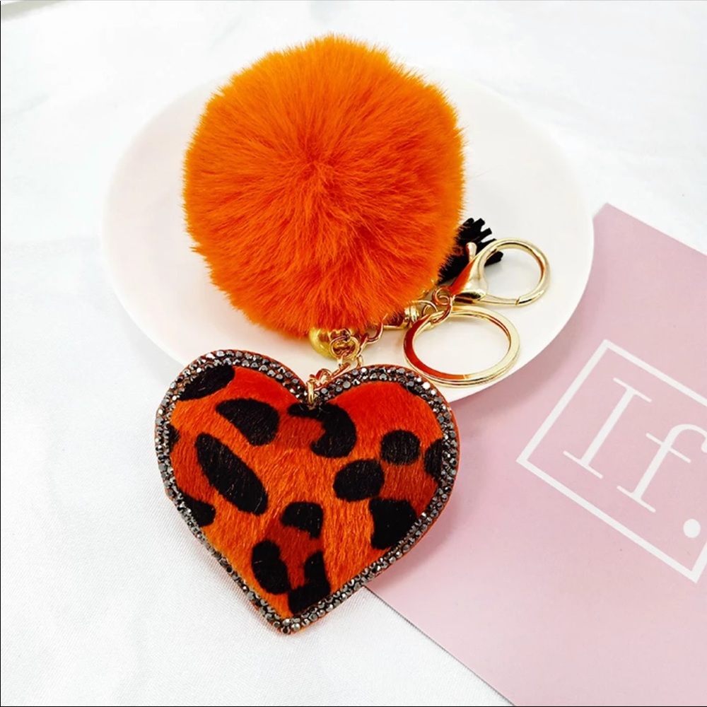Leopard Patterned Key/Purse Charm - Picture 2 of 3